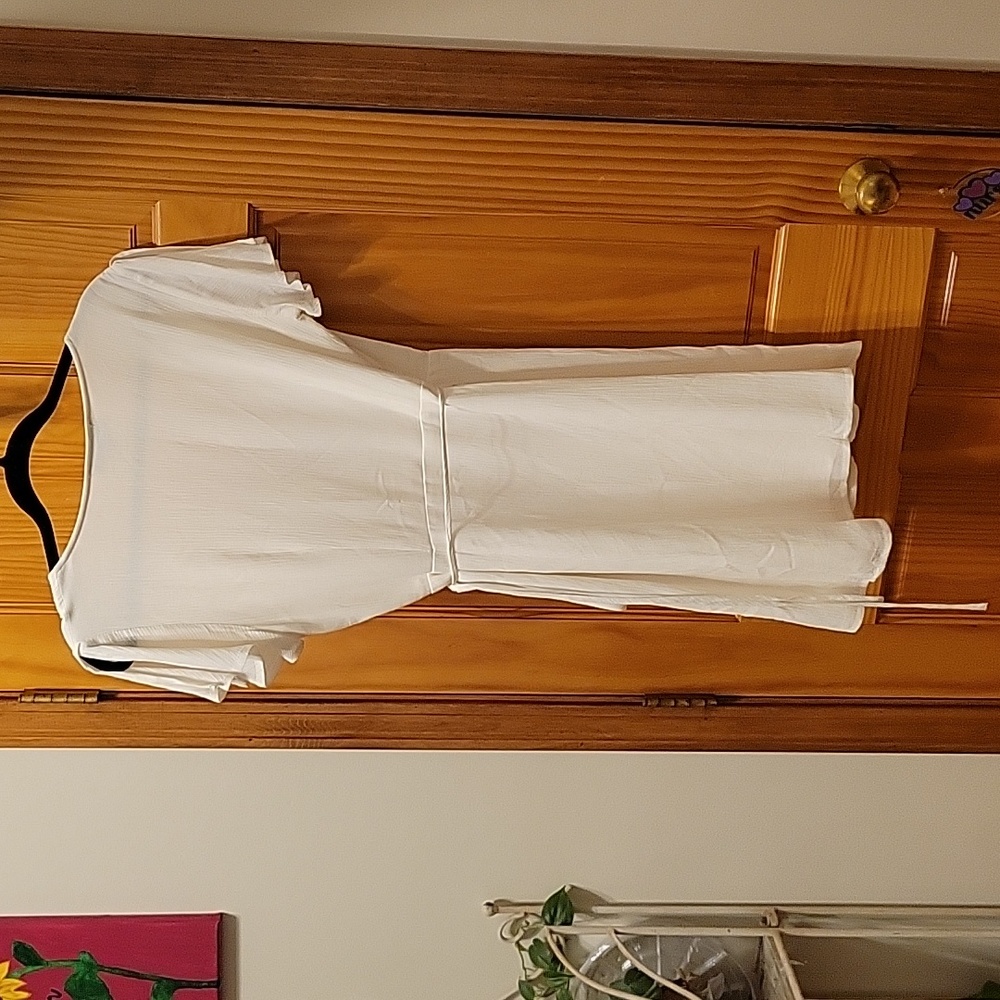 Beautiful Lulu's dress - Picture 2 of 5